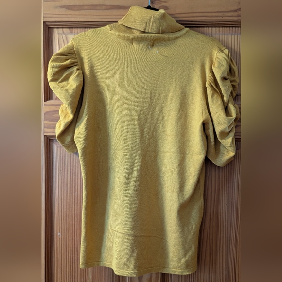 80 Park Short Sleeve Sweater - Picture 5 of 6